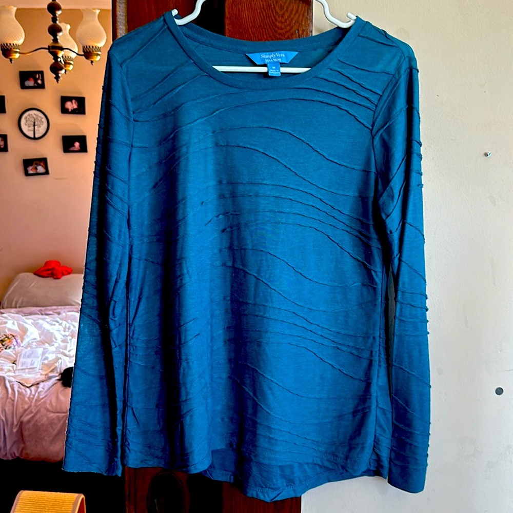 Vera Wang shirt
